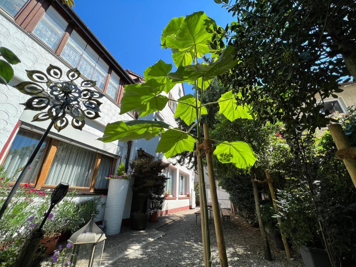 Haus Pia Executive Suites Friedrichshafen Luaran gambar